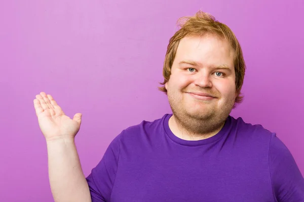 Young Authentic Redhead Fat Man Holding Copy Space Palm — Stock Photo, Image