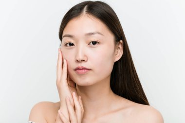 Genç güzel ve doğal asyalı bir kadının yakın çekim