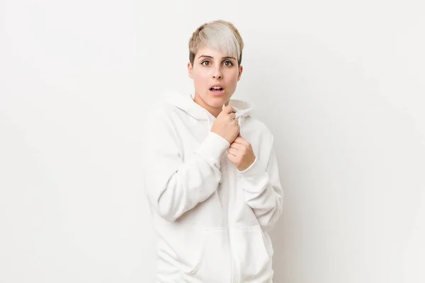 Young Curvy Woman Wearing White Hoodie Scared Afraid — Stok fotoğraf