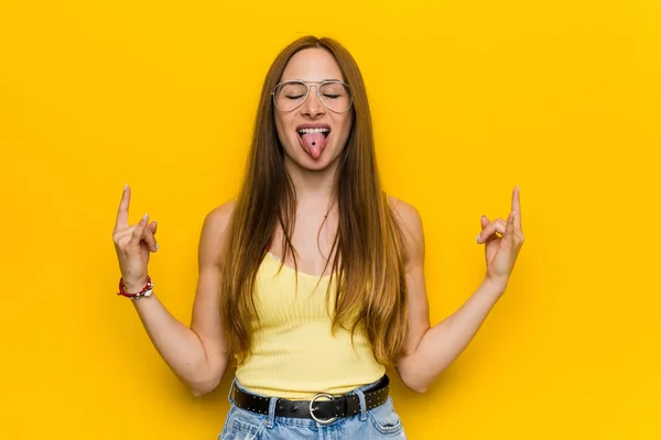 Young Redhead Ginger Woman Freckless Showing Rock Gesture Fingers — Stock Photo, Image