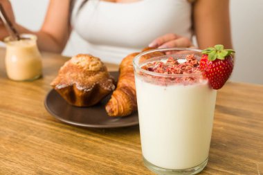 Avrupa klasik kahvaltısının kapanışı