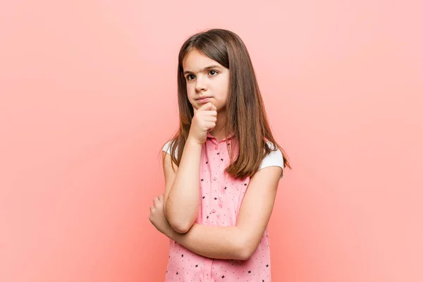 Cute Little Girl Looking Sideways Doubtful Skeptical Expression — Stock Photo, Image