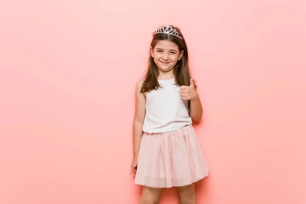 Little Girl Wearing Princess Look Smiling Raising Thumb — Stock Photo, Image