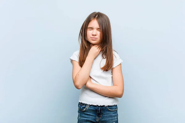 Menina Bonito Sofre Dor Garganta Devido Vírus Infecção — Fotografia de Stock