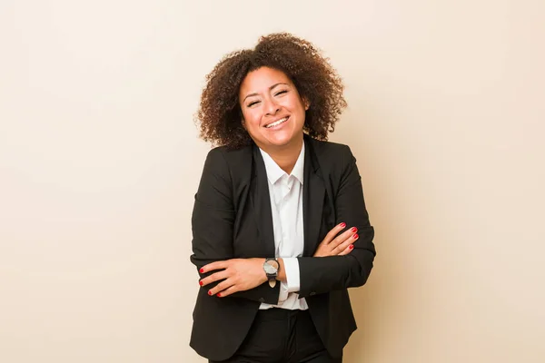 Jóvenes Negocios Mujer Afroamericana Riendo Divirtiéndose — Foto de Stock