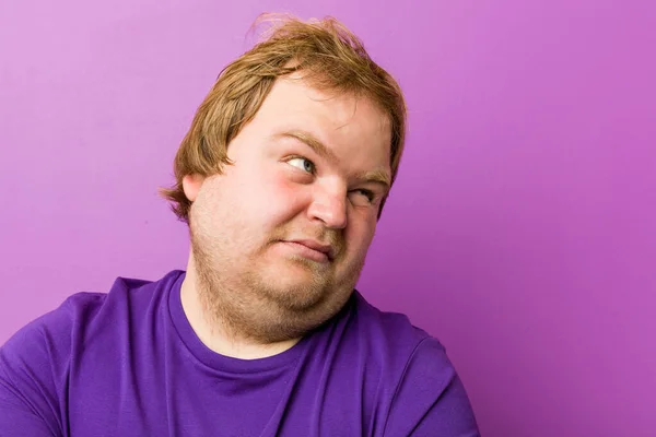 Young Authentic Redhead Fat Man Confused Feels Doubtful Unsure — Stock Photo, Image