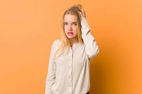 Cute Natural Teenager Woman Being Shocked She Has Remembered Important — Stock Photo, Image