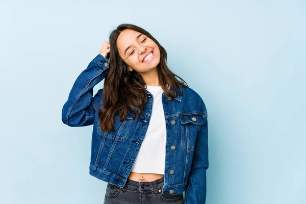 Mujer Hispana Joven Mestiza Aislada Celebrando Una Victoria Pasión Entusiasmo — Foto de Stock