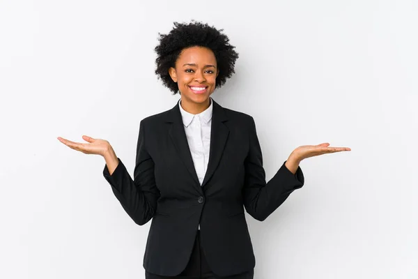 Mulher Negócios Afro Americana Meia Idade Contra Fundo Branco Isolado — Fotografia de Stock