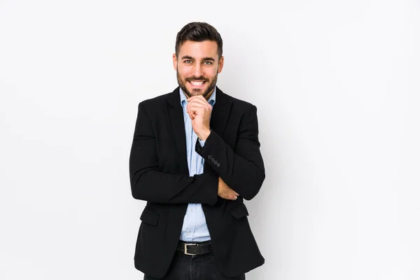 Joven Hombre Negocios Caucásico Sobre Fondo Blanco Aislado Sonriendo Feliz — Foto de Stock