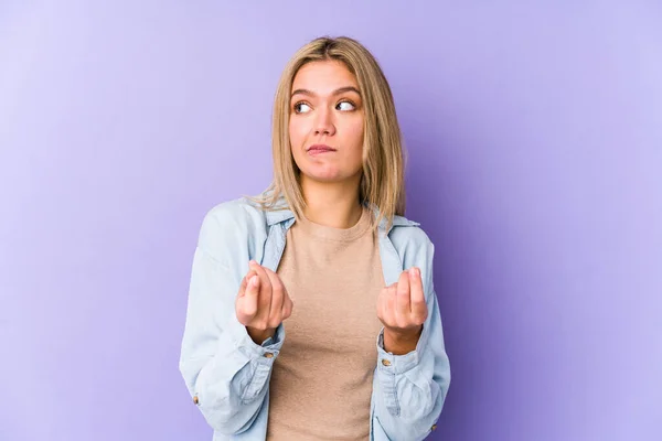 Giovane Donna Caucasica Bionda Isolato Mostrando Che Lei Non Soldi — Foto Stock