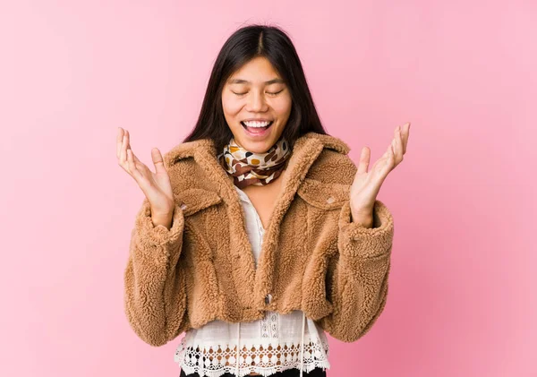 Joven Asiática Mujer Alegre Riendo Mucho Concepto Felicidad — Foto de Stock