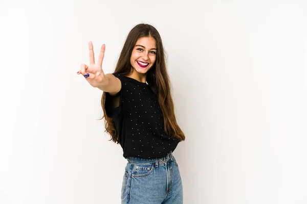 Jonge Blanke Vrouw Geïsoleerd Witte Achtergrond Vreugdevol Zorgeloos Tonen Een — Stockfoto