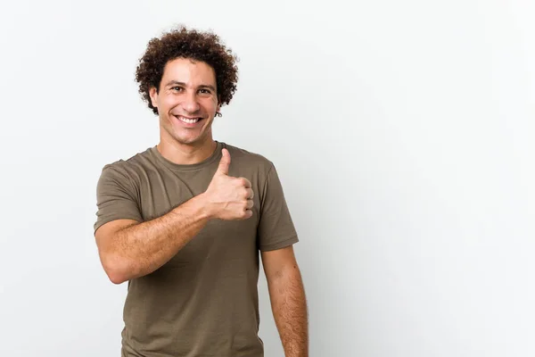 Maturo Bello Uomo Isolato Sorridente Sollevare Pollice — Foto Stock