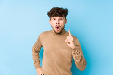 Genç Arap bir adam bir fikri, ilham konseptini izole etti..