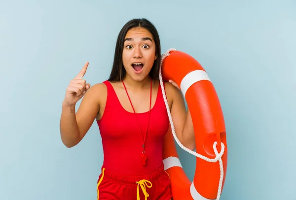 Ung Asiatisk Badvakt Kvinna Isolerad Har Idé Inspiration Koncept — Stockfoto