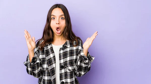 Genç, Latin kökenli bir kadın bir fikri, ilham konsepti var..