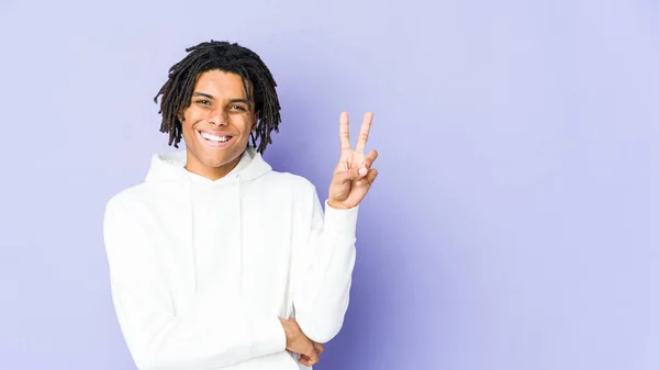 Young African American Rasta Man Showing Number Two Fingers — Stock Photo, Image