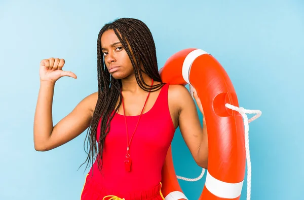Young African American Life Guard Woman Isolated Feels Proud Self — Stock Photo, Image