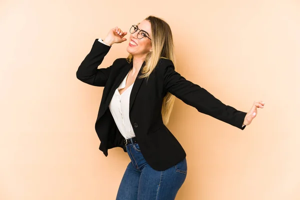 Mujer Negocios Mediana Edad Aislada Bailando Divirtiéndose —  Fotos de Stock