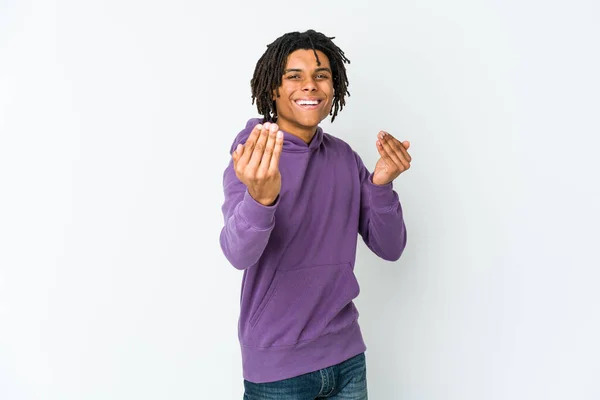 Jovem Afro Americano Rasta Homem Apontando Com Dedo Para Você — Fotografia de Stock