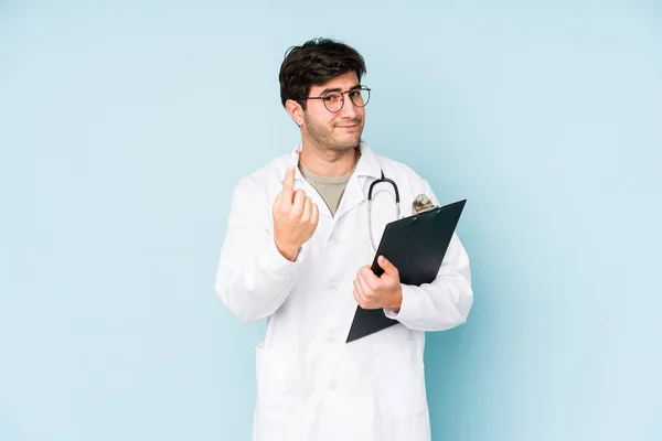 Young Doctor Man Isolated Blue Background Pointing Finger You Inviting — Stock Photo, Image