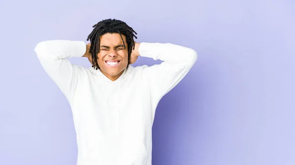 Young African American Rasta Man Covering Ears Hands Trying Hear — Stock Photo, Image