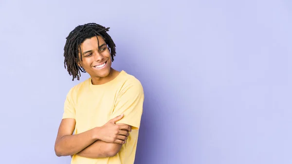 Jovem Afro Americano Rasta Homem Rindo Divertindo — Fotografia de Stock