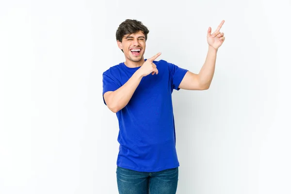 Joven Hombre Fresco Bailando Divirtiéndose —  Fotos de Stock