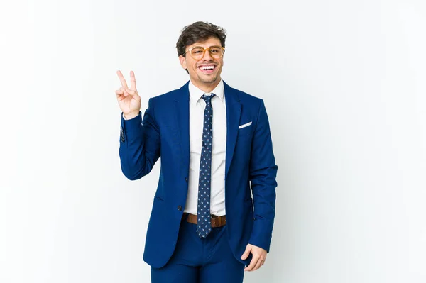 Joven Negocio Fresco Hombre Alegre Despreocupado Mostrando Símbolo Paz Con —  Fotos de Stock