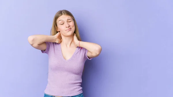Young Blonde Woman Isolated Purple Background Suffering Neck Pain Due — Stock Photo, Image