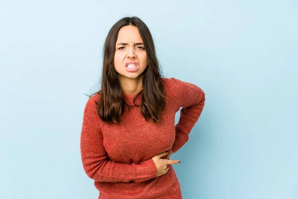 Jonge Gemengde Ras Spaanse Vrouw Geïsoleerd Met Een Leverpijn Maagpijn — Stockfoto