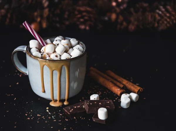 Chocolat Chaud Fait Maison Avec Mini Guimauve Caramel Décor Noël — Photo