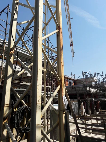 Construction Site Spring Crane Scaffolding — Stock Photo, Image