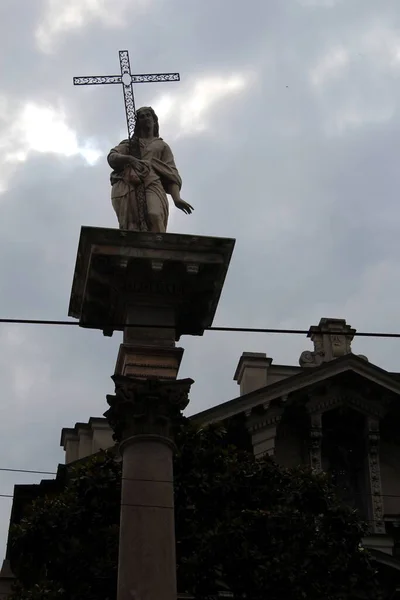 Onze Lieve Vrouw Het Kruis Boven Kerk Christendom — Stockfoto