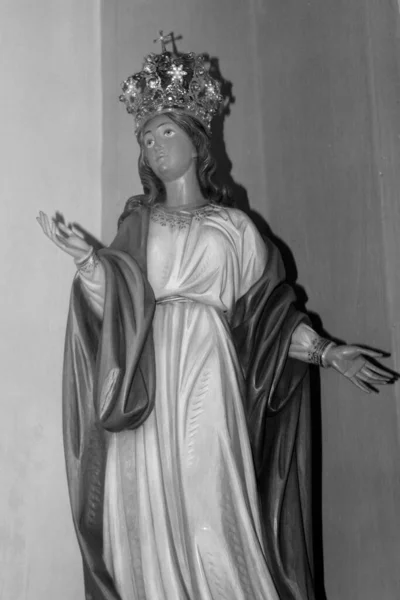 Madonna Staty Kyrkan Kristendomen — Stockfoto