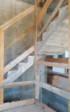 İnşaat sahasında çalışma devam ediyor - iş