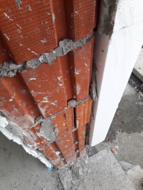 Evin ön duvarlarının termal ve akustik yalıtım sistemi - vergi indirimleri