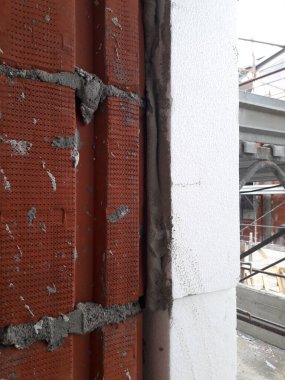 Evin duvarları için termal ve akustik yalıtım sistemi - vergi indirimleri