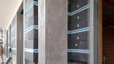 Ev cephesi için termal ve akustik yalıtım sistemi