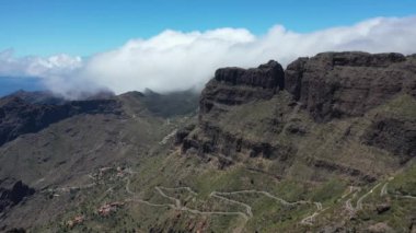 Tenerife, Masca geçidine giden yol.