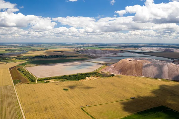 Montanhas Produtos Para Produção Sal Potássio Reservatórios Artificiais Montanhas Sal — Fotografia de Stock