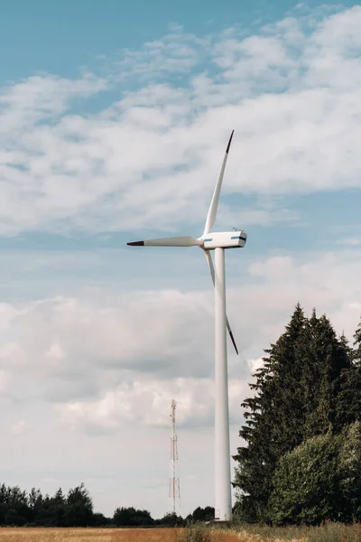 White Windmill Blue Sky Windmill Nature — Stock Photo, Image