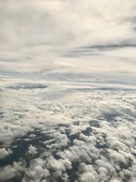 Voando Acima Das Nuvens Celestiais — Fotografia de Stock