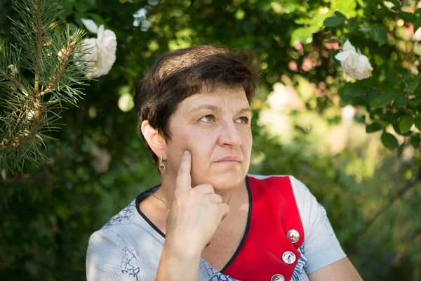 Obrázek Ženy Středního Věku Pojem Emoce Žena Šťastná Může Odpočinout — Stock fotografie