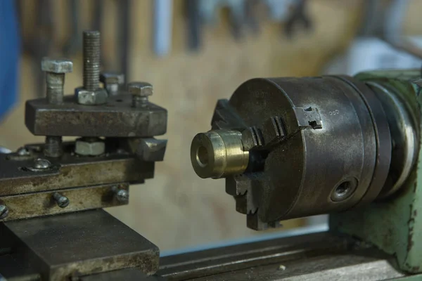 Trabajando Torno Máquina Está Lista Para Trabajar —  Fotos de Stock