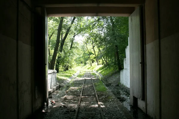 Ferrocarriles Vista Través Del Túnel Ferroviario — Foto de Stock