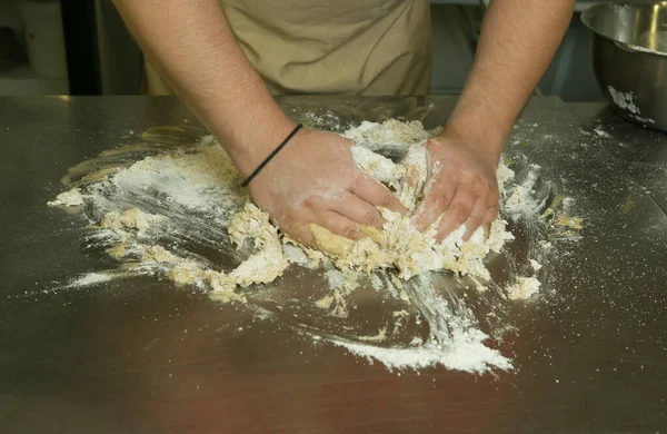 Processus Fabrication Pain Chef Pétrit Pâte Main Les Mains Chef — Photo