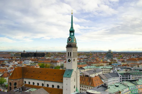 Alemania Munich Ciudad Europea Con Techo Terracota — Foto de Stock