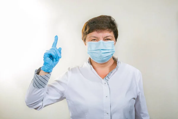Coronavirus Epidemie Arzt Warnt Vor Gefahr Angesichts Einer Pandemie Porträt — Stockfoto